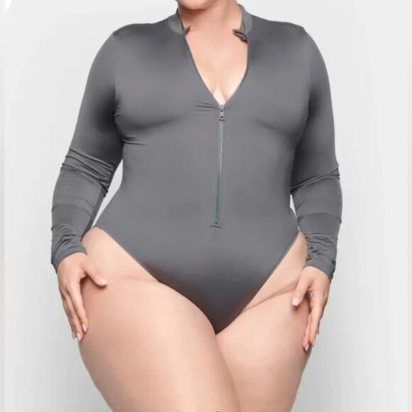 SKIMS Zip Front Long Sleeve One Piece – Gunmetal, XL (NWT) - Picture 1 of 7